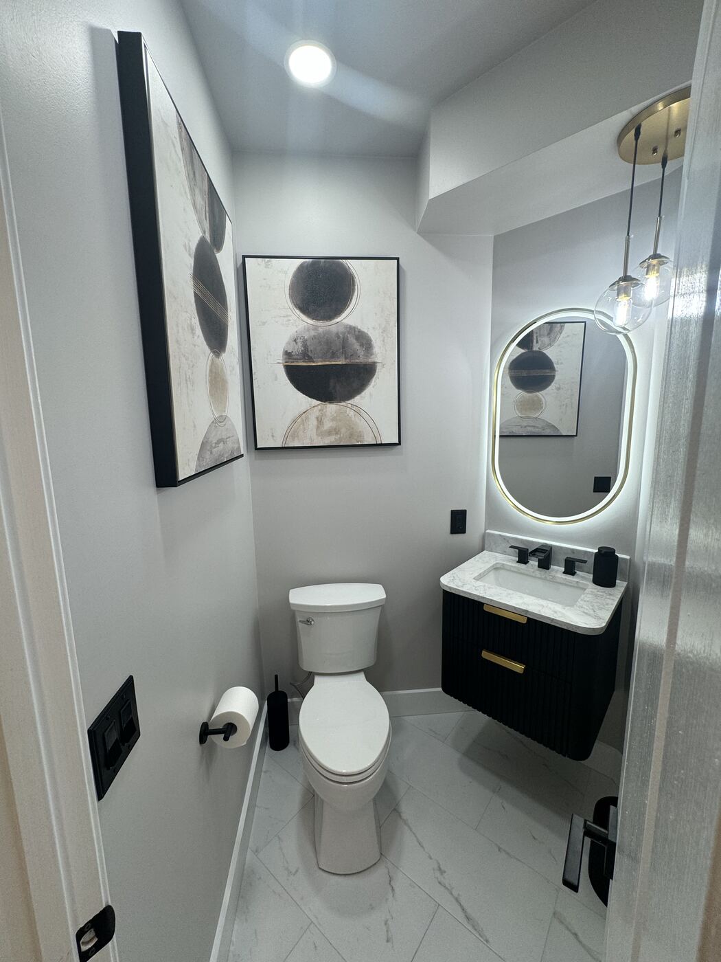 Wide view of the finished powder room